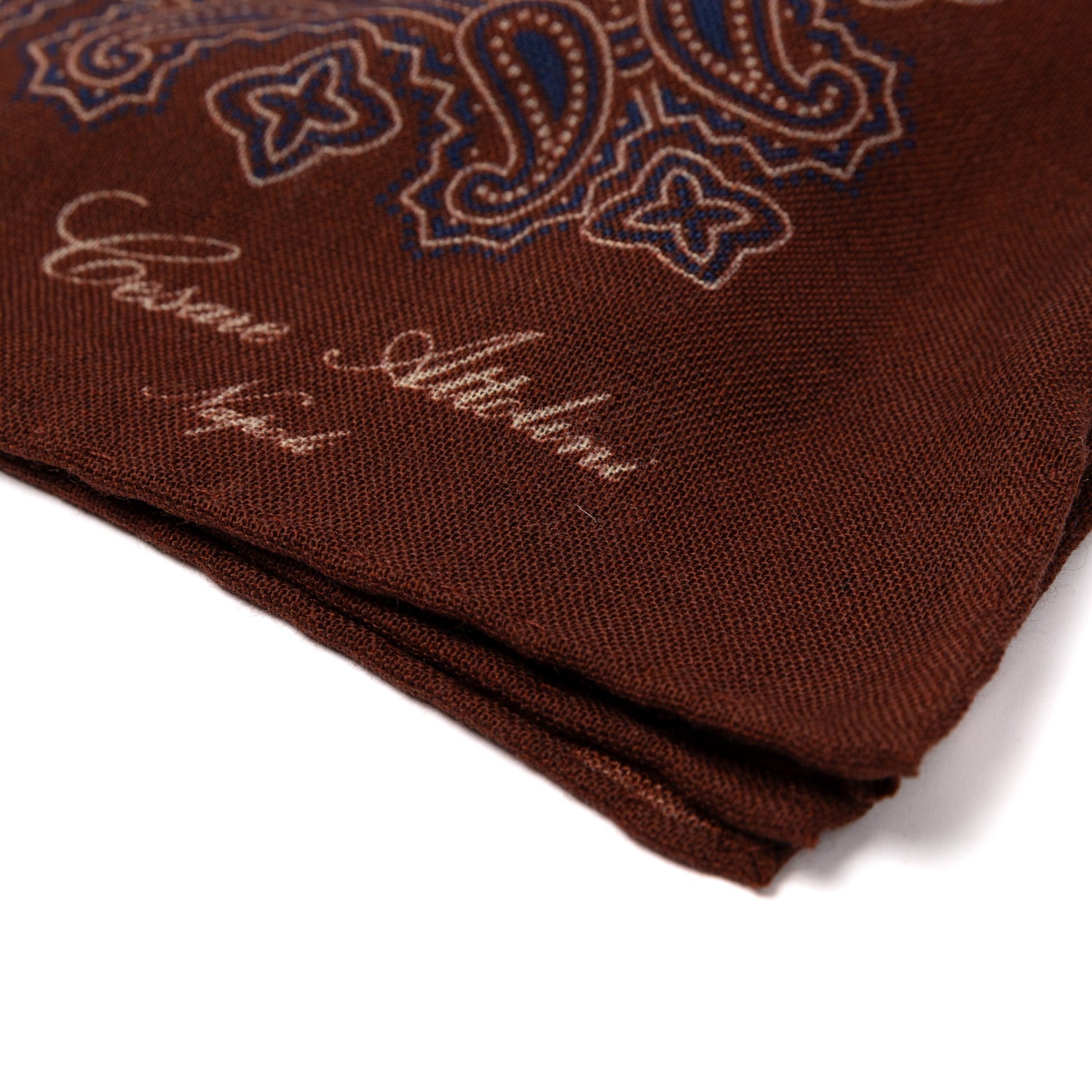 Handkerchief "Cachemire Fiorentina" made from a Luxurious Wool Blend - hand-rolled